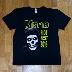 Misfits Riot Fest 2016 Chicago Black Band Tee Shirt Size Large